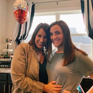 Meet your Posher, Kenlee